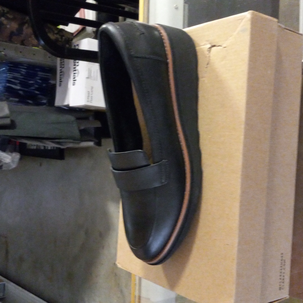 Clark's Slip-On Loafers Black 8.5 M